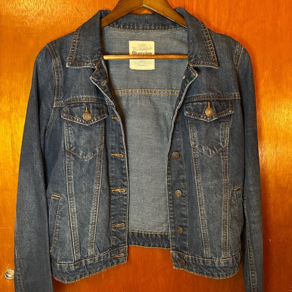 Hand Painted Ruth Bader Ginsburg Denim Jacket - Picture 4 of 6